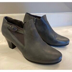 Croft & Barrow Womens Boots Size 8.5 M Booties Gray Ortholite Support Shoe EUC
